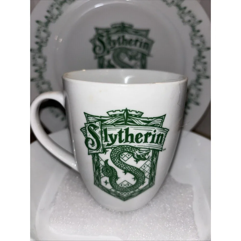 Discontinued Harry Potter Warner Brothers SLYTHERIN Bowl Plate Mug Set